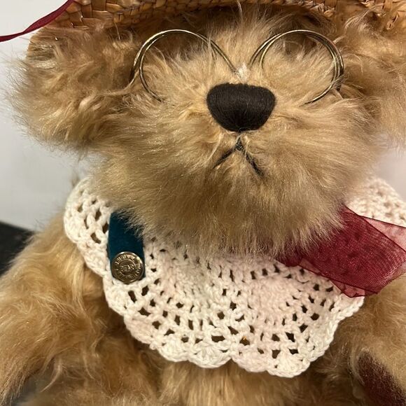 1997 Brass Button Bear Rosie The Bear of Joy. Pickford Bears Ltd - Picture 7 of 9